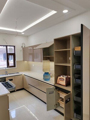 Kitchen in 3 BHK Apartment at Patiala Road – for Rent