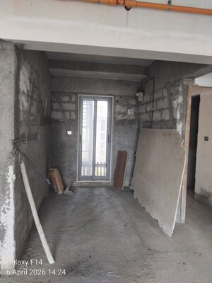 Building Lobby in 3 BHK Apartment at Siddhivinayak Habitats, Dadar West – for Sale