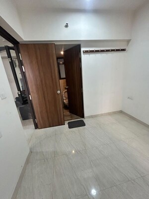 Room in 1 BHK Apartment at Lodha Crown Quality Homes, Majiwada – for Rent