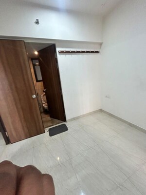 Room in 1 BHK Apartment at Lodha Crown Quality Homes, Majiwada – for Rent
