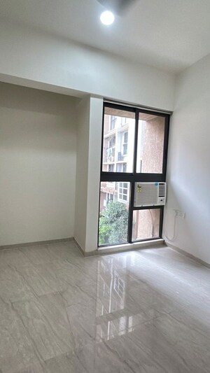Room in 1 BHK Apartment at Lodha Crown Quality Homes, Majiwada – for Rent