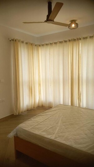 Bedroom in 3 BHK Apartment at Prestige Fairfield, Rmv 2nd Stage – for Rent