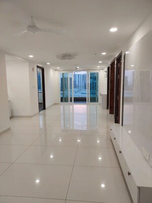Building Lobby in 3 BHK Apartment at Trendset Jayabheri Elevate, Madhapur – for Sale