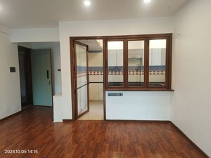 2 BHK Apartment For Rent in Raj Classic, Andheri West