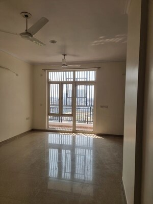 Bedroom in 3 BHK Apartment at Omaxe R2, Gomti Nagar – for Sale
