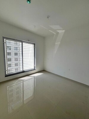 Room in 2.5 BHK Builder Floor at Goel Ganga Altus, Kharadi – for Rent