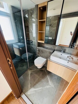 Bathroom in 3 BHK Builder Floor at DLF Alameda, Sector 73 – for Sale