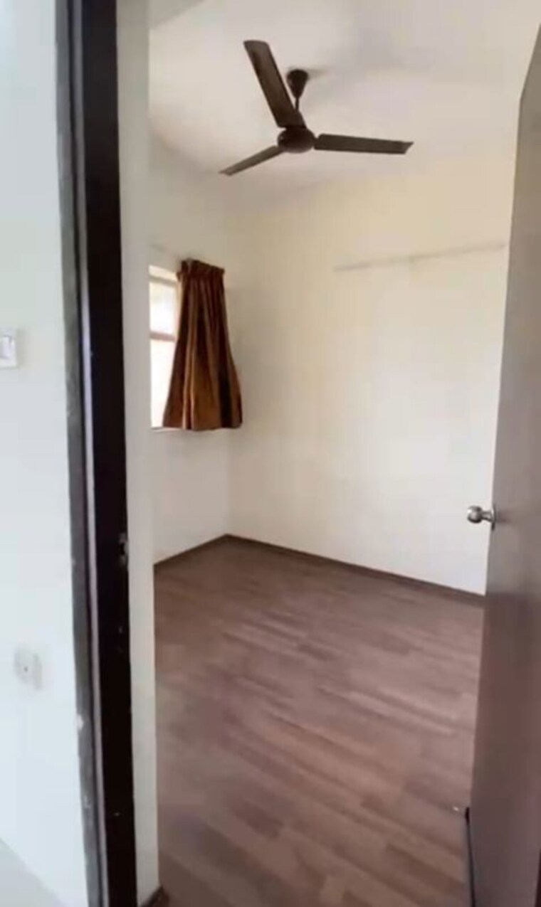 Room, lodha-tiara 2.5 Bedroom 580 Sq.Ft. Apartment In Ghodbunder Road Thane 10779786