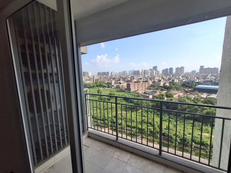 Balcony, godrej-woods 2.5 Bedroom 1565 Sq.Ft. Apartment In Sector 43 Noida 10777752