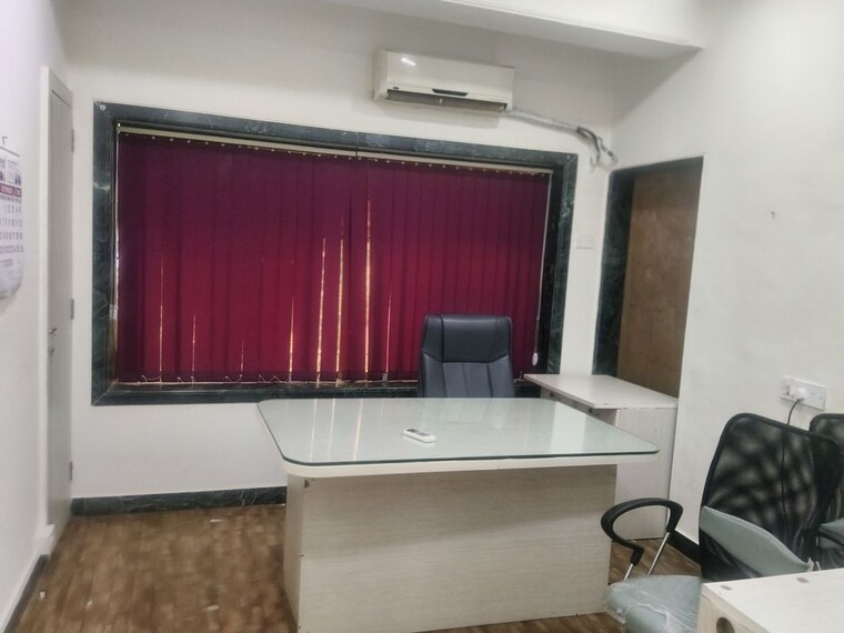 Team Area, naupada Commercial Office Space 1100 Sq.Ft. In Naupada Thane 10779832