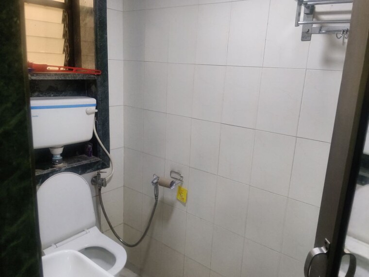 Bathroom, naupada Commercial Office Space 1100 Sq.Ft. In Naupada Thane 10779832