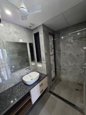 Kitchen in 3 BHK Builder Floor at Sector 57 – for Rent