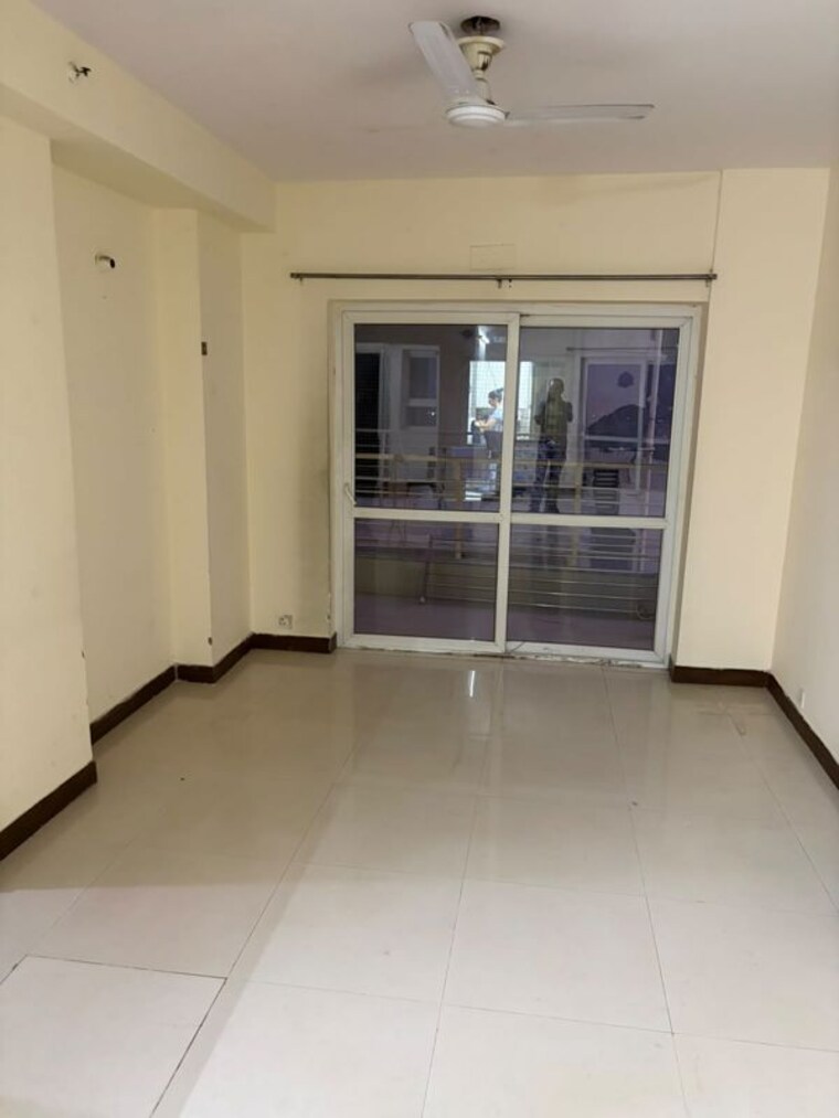 Room, bptp-the-resort 3.5 Bedroom 2100 Sq.Ft. Apartment In Sector 75 Faridabad 10779860