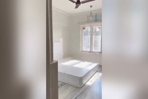 Master Bedroom in 3 BHK Apartment at Resham Apartments, Andheri West – for Rent