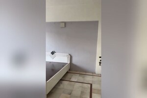 Bathroom in 3 BHK Apartment at Resham Apartments, Andheri West – for Rent