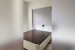 Master Bedroom in 3 BHK Apartment at Resham Apartments, Andheri West – for Rent
