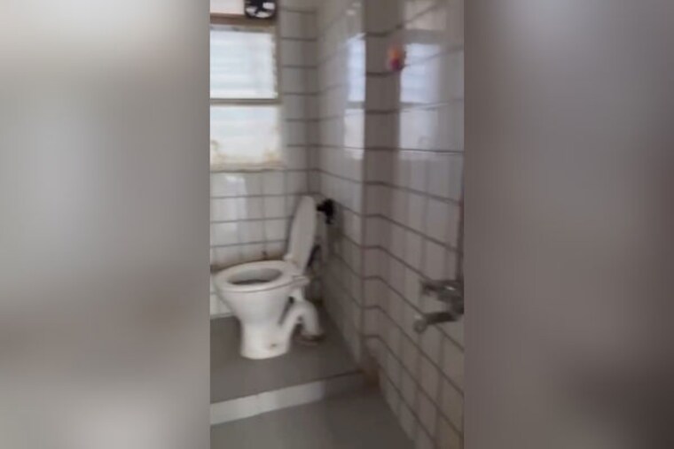 Bathroom, resham-apartments 3 Bedroom 1320 Sq.Ft. Apartment In Andheri West Mumbai 10779873