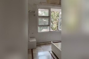 Furnished Amenities in 3 BHK Apartment at Resham Apartments, Andheri West – for Rent