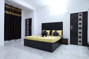 2 BHK Builder Floor For Rent in Sector 52