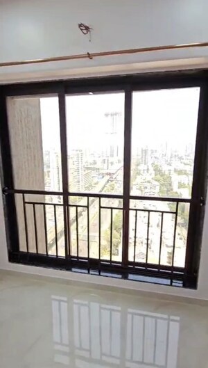 Room in 3 BHK Apartment at DGS Sheetal Regalia, Borivali East – for Rent