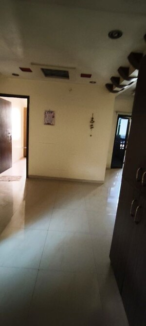 Room in 3 BHK Apartment at Clark Town – for Sale
