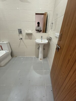 Bathroom in 2 BHK Builder Floor at Ansal Plaza Sector-23, Sector 23 – for Rent