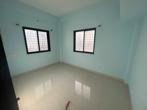Room in 2 BHK Apartment at Wadgaon Sheri – for Rent