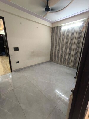Room in 2 BHK Builder Floor at Baraula – for Sale