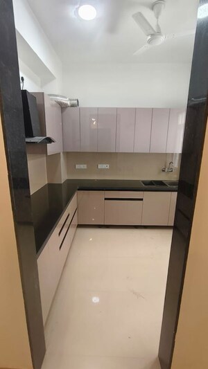 Kitchen in 2 BHK Builder Floor at Sector 23 – for Rent
