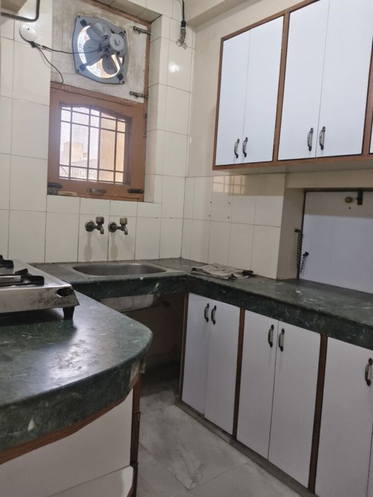 Kitchen, rwa-apartments-sector-61 1 Bedroom 600 Sq.Ft. Independent House In Sector 61 Noida 10780063