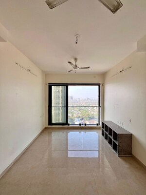 Room in 2 BHK Apartment at Dosti Eastern Bay, Wadala – for Sale