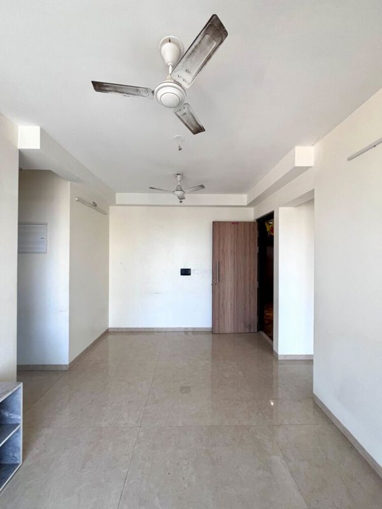 Room, dosti-eastern-bay 2 Bedroom 900 Sq.Ft. Apartment In Wadala Mumbai 10780069