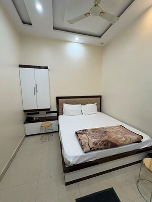 2 BHK Apartment For Sale in Idpl Colony