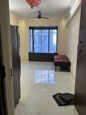 1 BHK Apartment For Rent in Bindra Complex, Andheri East