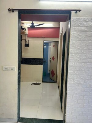 Furnished Amenities in 1 BHK Apartment at Bindra Complex, Andheri East – for Rent