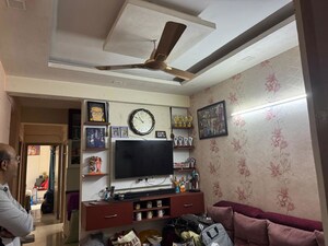 2 BHK Apartment For Rent in Pareena Laxmi Apartments, Sector 99