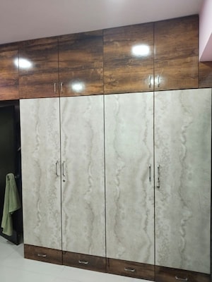 Furnished Amenities in 3 BHK Apartment at Bhat – for Rent