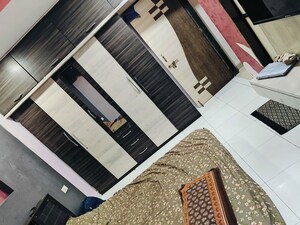 Room in 3 BHK Apartment at Hari Mahal CHS, New Panvel East – for Sale