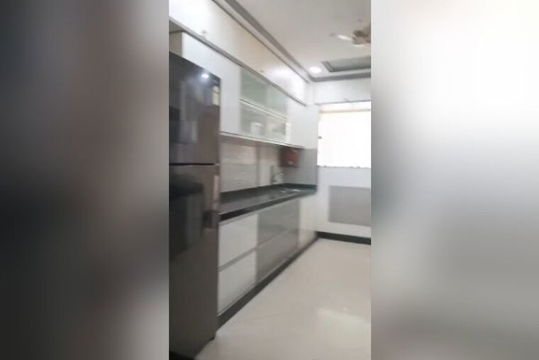 Kitchen, oberoi-sky-gardens 4 Bedroom 2800 Sq.Ft. Apartment In Andheri West Mumbai 10780156