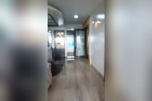 4 BHK Apartment – Entrance View at Oberoi Sky Gardens, Andheri West - for Rent