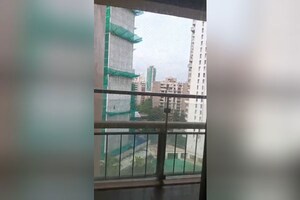 Balcony in 4 BHK Apartment at Oberoi Sky Gardens, Andheri West – for Rent