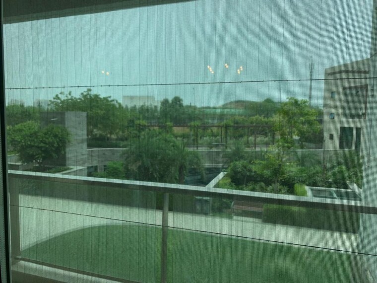 Balcony, dlf-the-crest 4 Bedroom 3497 Sq.Ft. Apartment In Sector 54 Gurgaon 10780166
