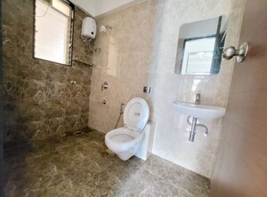 Bathroom in 2 BHK Apartment at Wadhwa Pristine, Matunga West – for Rent