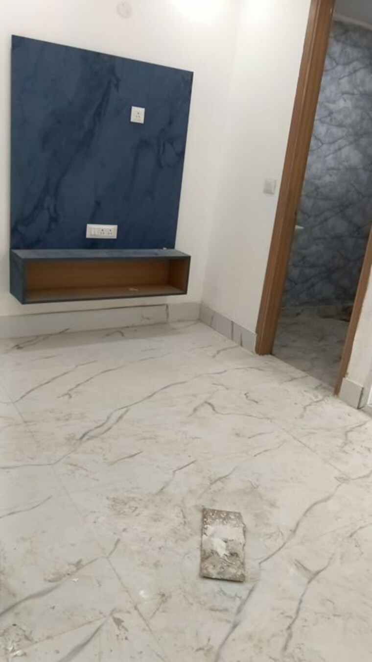 Room, saket 1 Bedroom 450 Sq.Ft. Apartment In Saket Delhi 10780181