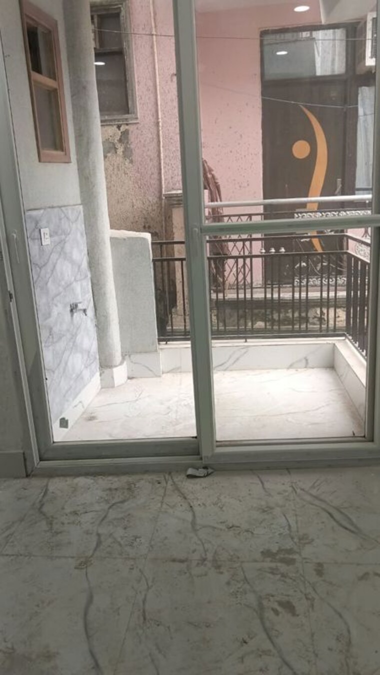 Balcony, saket 1 Bedroom 450 Sq.Ft. Apartment In Saket Delhi 10780181