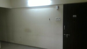 Room in  Office Space at Neha Residency Mumbai, Parel – for Rent