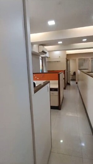  Office Space For Rent in Shri Krishna, Andheri West