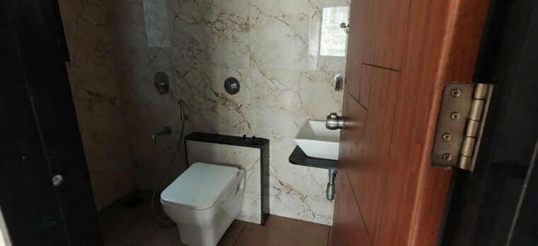 Bathroom, sneh-akshay-anantam 1 Bedroom 424 Sq.Ft. Apartment In Wakad Pune 10780204