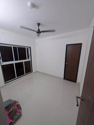 Room in 2 BHK Apartment at Worli – for Rent