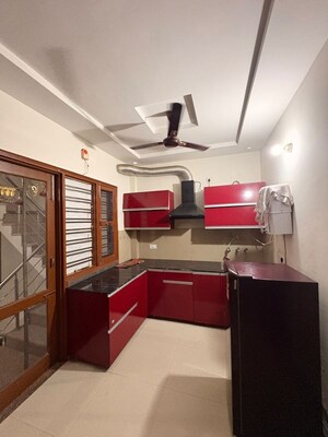 Living Room in 1 BHK Builder Floor at Sector 21 – for Rent